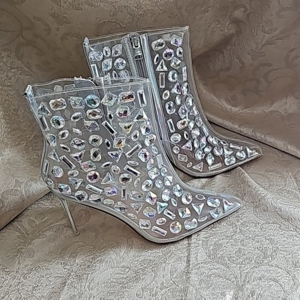 Steve Madden Jentt Bootie, Women's Size 9.5 M, Silver MSRP $190 NWOB